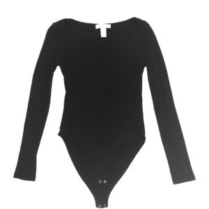 Black long-sleeved bodysuit